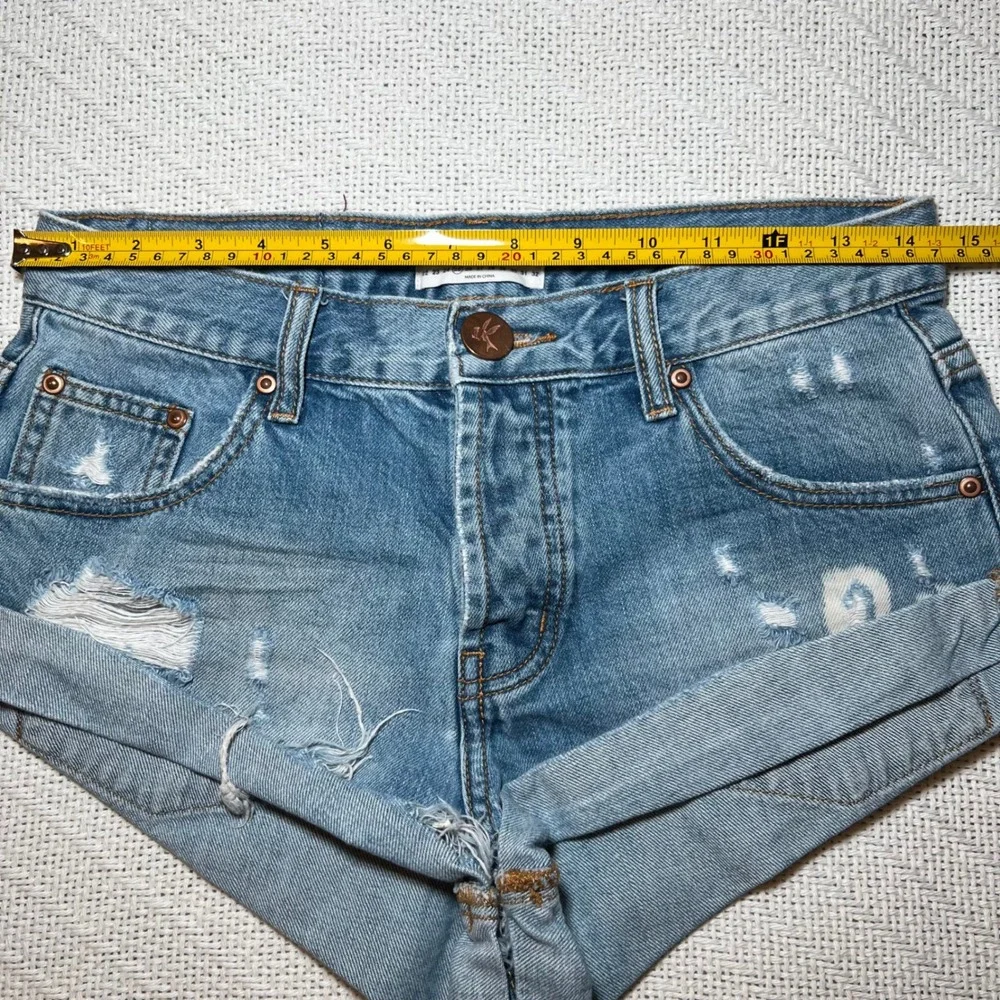 One Teaspoon Bandits Low Rise Distressed Denim Shorts Cuffed Size 25/28